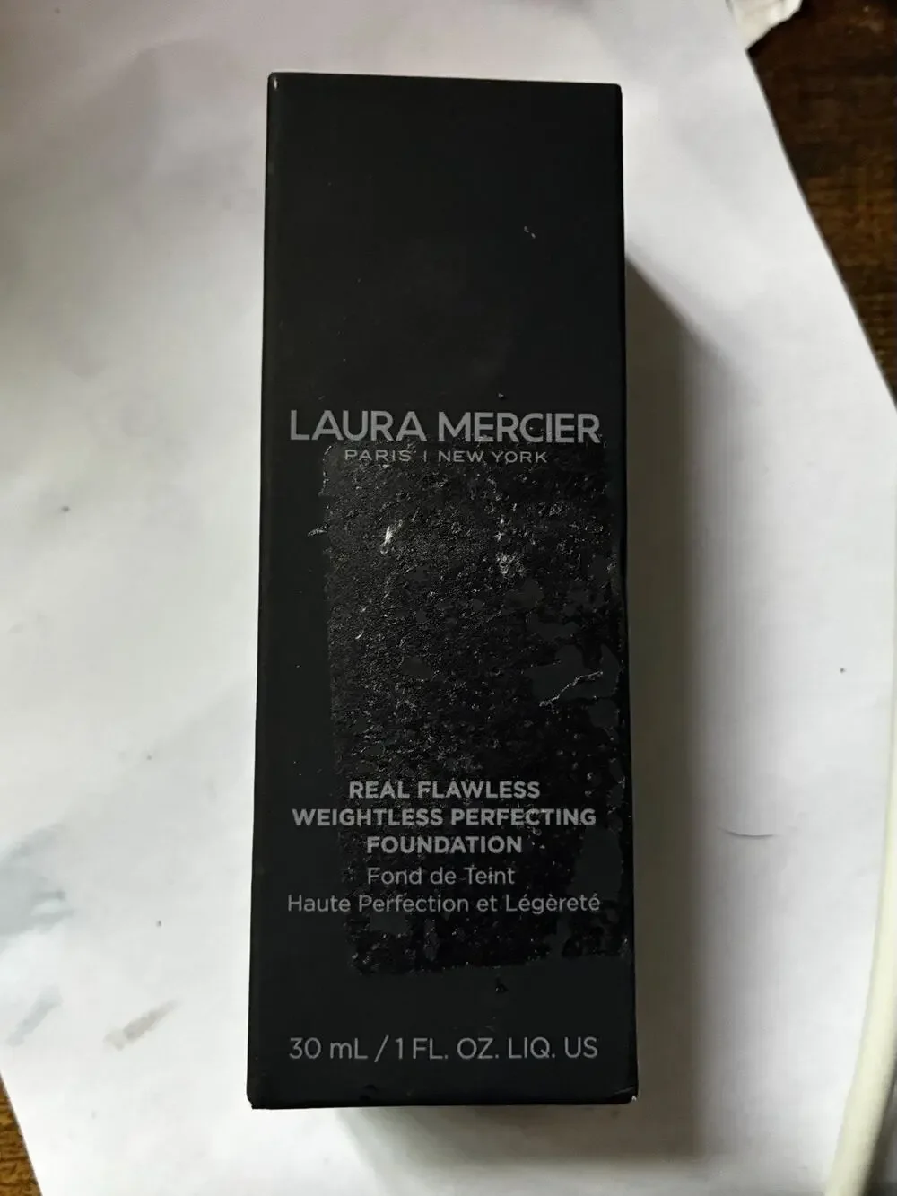 Laura Mercier Flawless Weightless Perfecting Foundation Suntan 4W1